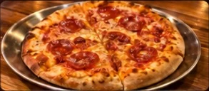 Pizza de la Casa – Pepperoni